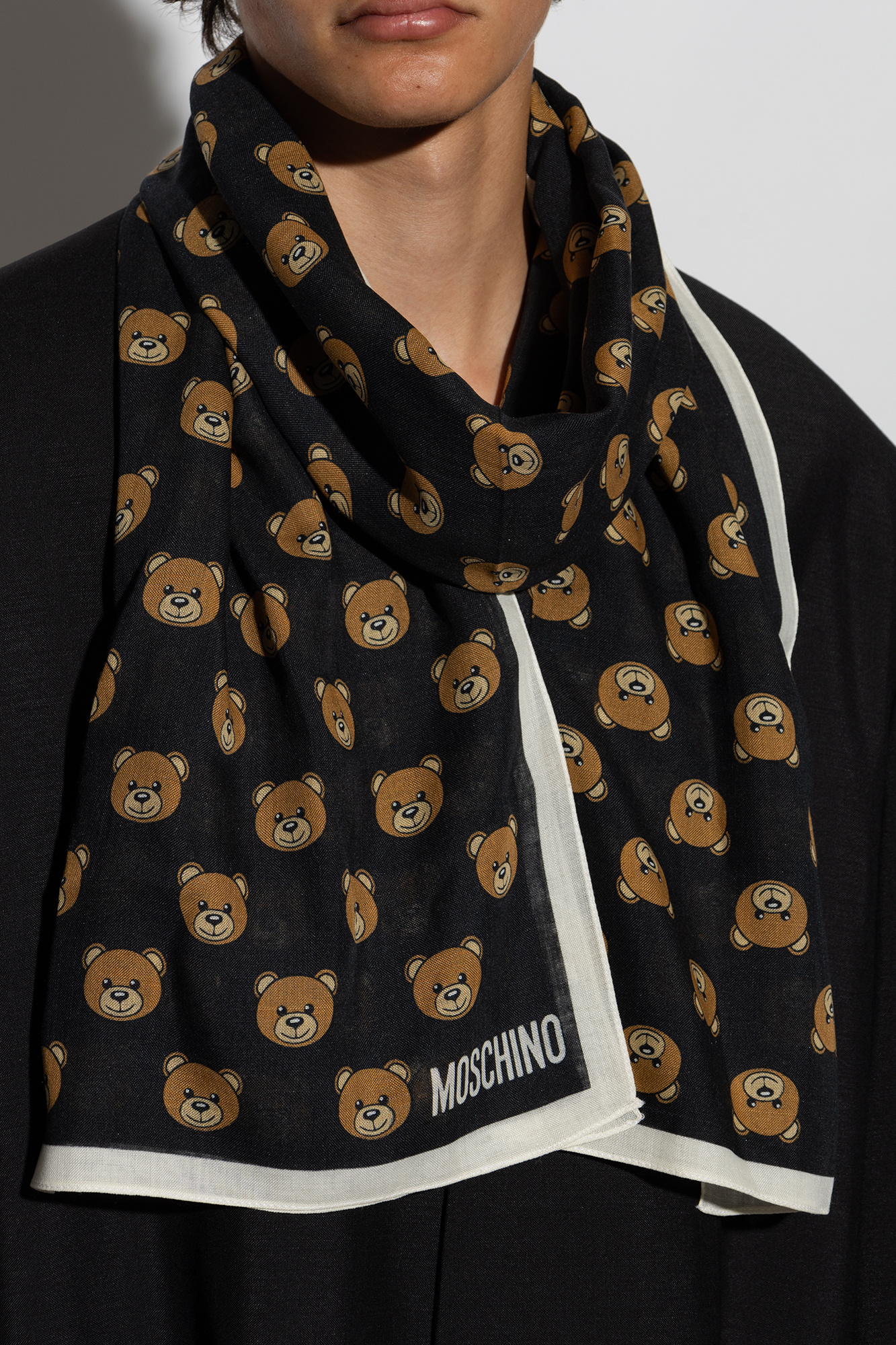 Moschino teddy cheap bear scarf